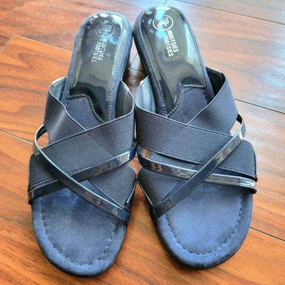 Mootsies Tootsies Navy Blue Patent Leather Strappy Sandals Size 9.5 - Picture 2 of 10